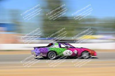 media/Sep-29-2024-24 Hours of Lemons (Sun) [[6a7c256ce3]]/StartFinish (245p-330p)/